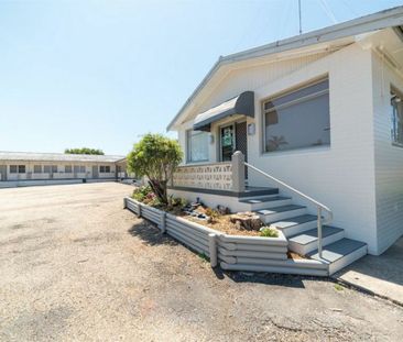 Short Term, Clean, Budget Accommodation - Photo 3