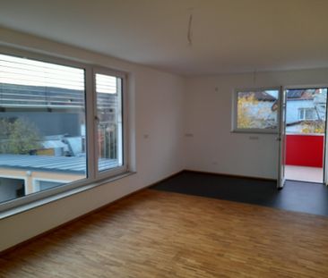 Erstbezug 2 Zimmer Wohnung in 93049 Regensburg Großprüfening zu ver... - Photo 1