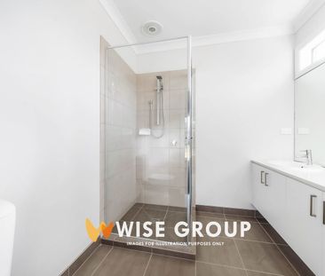 STUNNING HOME OFF GRANDVUE BOULEVARD - Photo 4