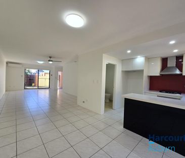 Well-Presented 3-Bedroom Townhouse for Lease - Photo 1