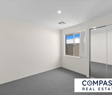 Brand New Spacious Four bedroom Family Home - Photo 5