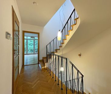 Przestronny dom z ogródkiem / biuro – Saska Kępa - Photo 6