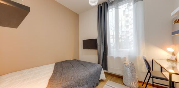 NICOLAÏ Roommate 3 Bedrooms at Lyon 7e - Photo 2