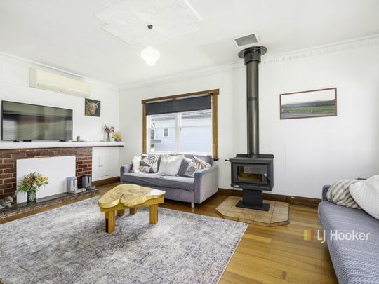 28 Devonport Road, Quoiba - Photo 1