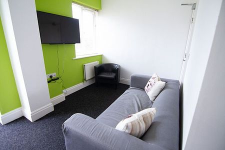 319, Hull Road - Photo 2