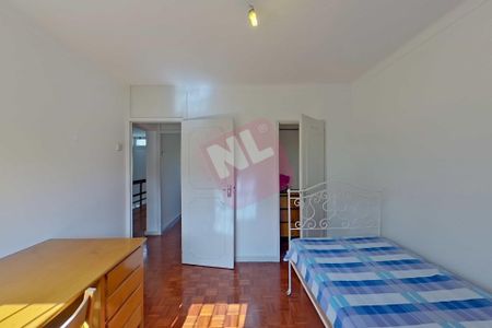 Moradia T4 em Lisboa - Foto 4