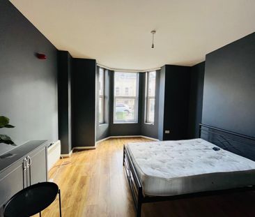 1 bedroom Flat To Let - Photo 1