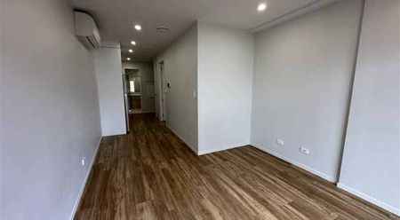 Great 1 Bedroom Apartment - Photo 4