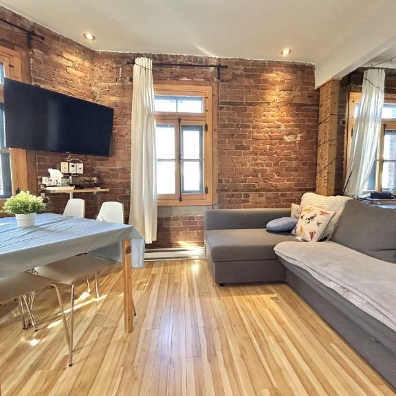 Loft entièrement meublé à louer Vieux-Québec mai 2026 - Photo 1