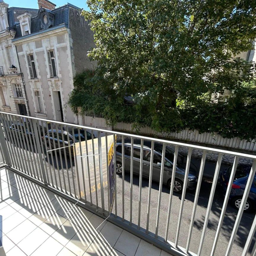 Appartement à louer 3 pièces 80.94m² - Photo 1