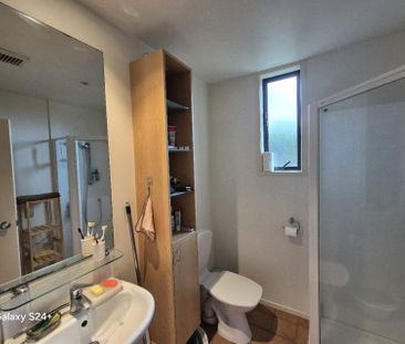 1 bedroom + 1 bathroom - Photo 5