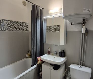 Location Appartement 1 pièce 22m² CLERMONT FERRAND 63000 - Photo 3