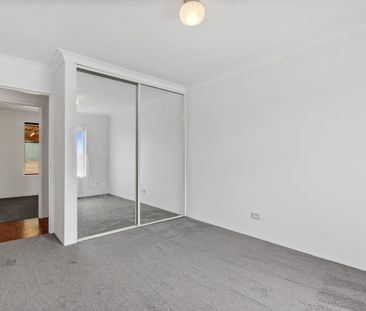 3 x 1 CORNER BLOCK - IDEAL LOCATION - Photo 5