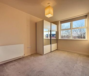 2 Bedroom Apartment To Let - Photo 5