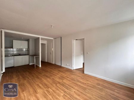 Location Appartement 2 pièces 39m² LAVAL 53000 - Photo 2