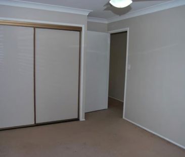 2 Bedroom Unit in Quiet Complex! - Photo 1