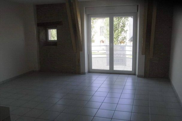 Location appartement t3 2 pièces 59 m² à Montbazens (12220) - Photo 1