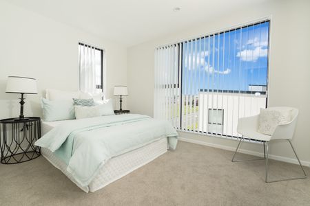 SILVERDALE, 3 bedrooms - Photo 3