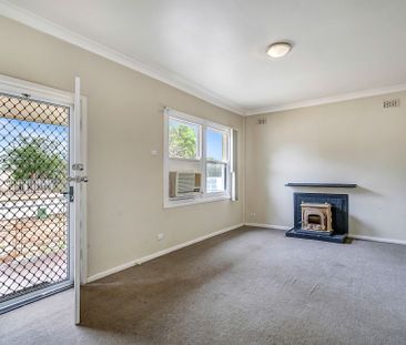 33 Campbell Road, - Photo 6