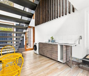 202 Kilgour Street, Geelong - Photo 2
