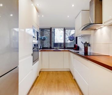 3 bedroom semi-detached house to rent - Photo 5