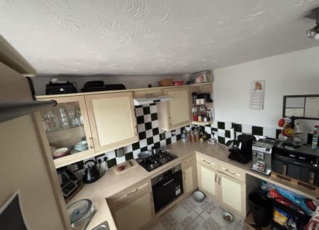 3 bedroom house - terraced to rent - Photo 5