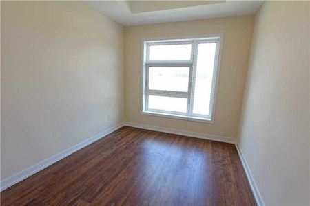 For Lease - 555 William Graham Drive Unit# 417, Aurora, Ontario - Photo 4