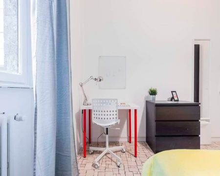 Via Domenico Cucchiari, Milan, Lombardy 20155 - Photo 3