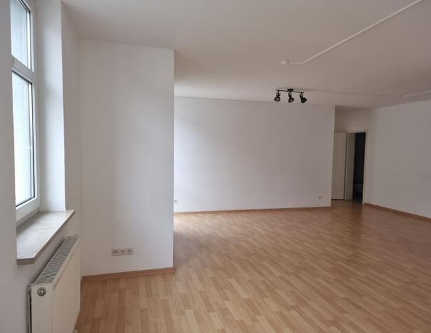 Großzügige Zweiraumwohnung mit Einbauküche! - Photo 1