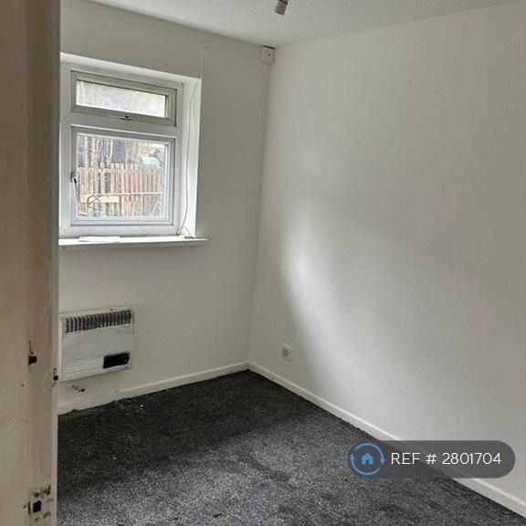 2 bedroom semi-detached house to rent - Photo 1