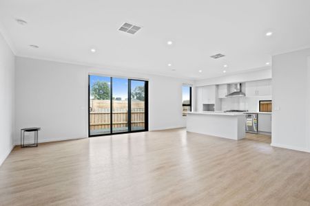 100 Gamble Road Carrum Downs VIC - Photo 3