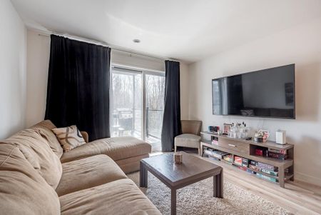 Appartement à louer - Longueuil (Saint-Hubert) (Le Boisé de Saint-Hubert) Appartement à louer - Longueuil (Saint-Hubert) (Le Boisé de Saint-Hubert) - Photo 2