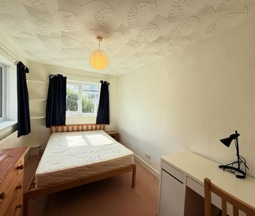 18 Ambrose Street - Photo 3
