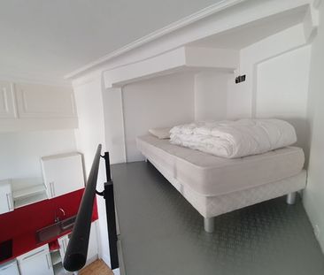 Location Appartement 1 pièce 27m² LILLE 59800 - Photo 2