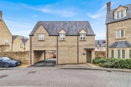 Beecham Close, Cirencester, Gloucestershire, GL7 - Photo 5
