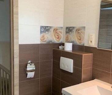 Valaar ∣ Instapklare woning met 3 slaapkamers en garage - Photo 4