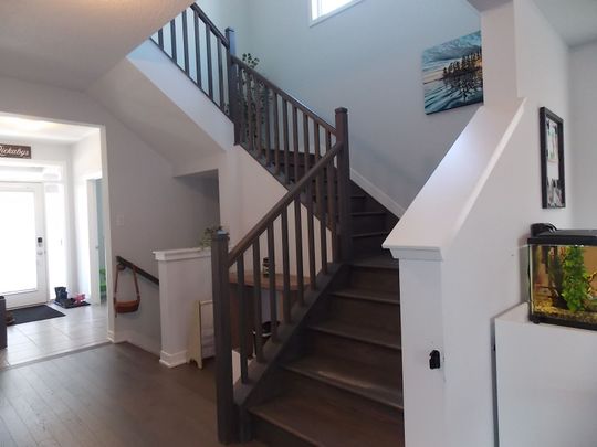 For Lease - 809 Derreen Avenue, Stittsville - Munster - Richmond, Ontario - Photo 1