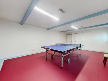 For Lease - 173 Dunwoody Drive, Oakville, Ontario - Photo 4