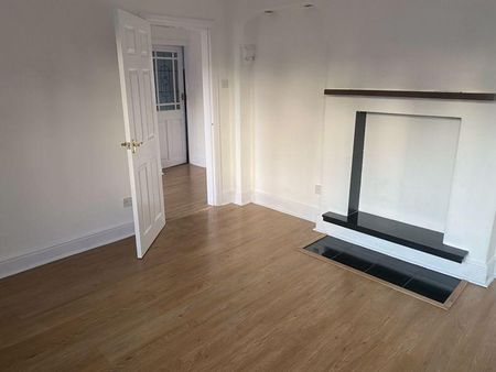 2 bedroom detached bungalow to rent - Photo 3