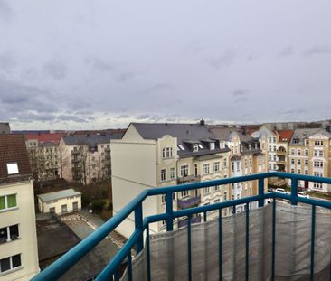 Kaßberg • Balkon • Tiefgaragenstellplatz • in Chemnitz • 1-Raum Woh... - Foto 5