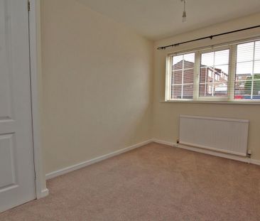 2 bedroom Town house to rent - Photo 6