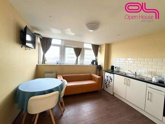 Bootle, L20 - Photo 1