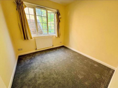 3 bedroom apartment to rent - Photo 3