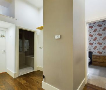 Apartment to rent on - Photo 2