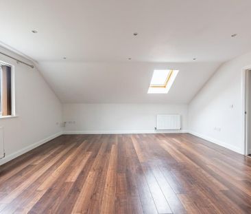 2 bedroom penthouse to rent - Photo 5