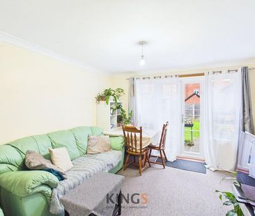 3 bedroom terraced house to rent - Photo 1