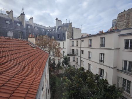 STUDIO A LOUER - PARIS 9EME ARRONDISSEMENT Rochechouart 5 - 15.46 m - 634 € - Photo 4