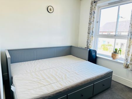 Hunterscraig Drive, Glasgow, G5 0AP - Photo 2