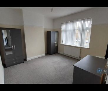 2 bedroom maisonette to rent - Photo 1