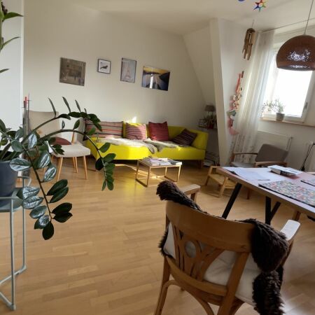Charmante Altbau-Wohnung am Rütimeyerplatz - Photo 1
